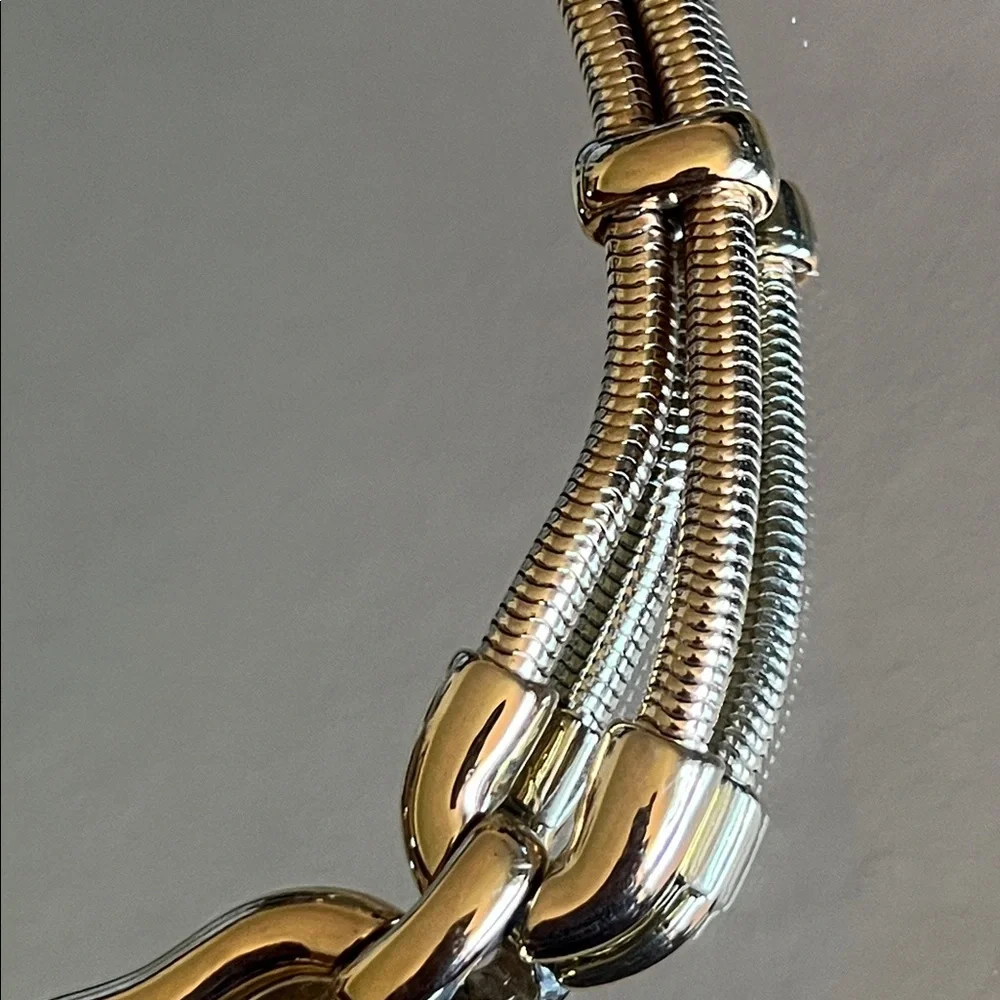 Vintage Monet Bold Link Gold Double Snake Chain Necklace 1960’s-1970’s - Picture 11 of 12